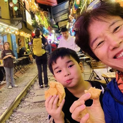 5 cách đơn giản để cha mẹ đồng hành với con khi con vẽ